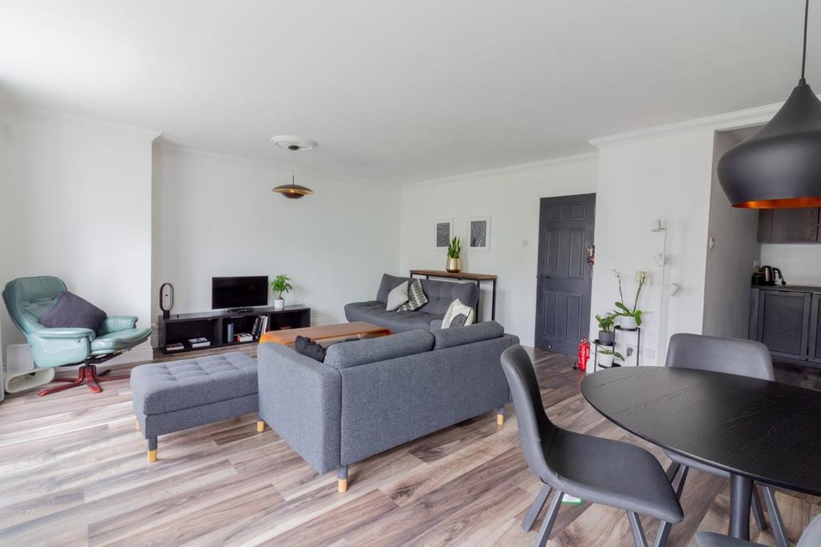 Appartamento Guestready - Mystic Interiors Near The City Centre Dublino Esterno foto